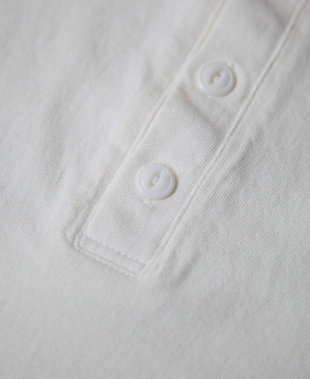 SECRET WORDS ��������å� ��� CLASSIC HENRY NECK S/S T-SHIRT (NATURAL)