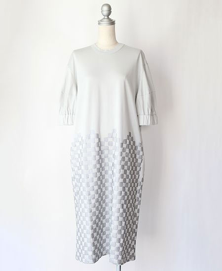 ミントデザインズ mint designs ワンピース 美品 346652 A3 mintdesigns ミントデザインズ ドレープワンピース 薄手 日本製