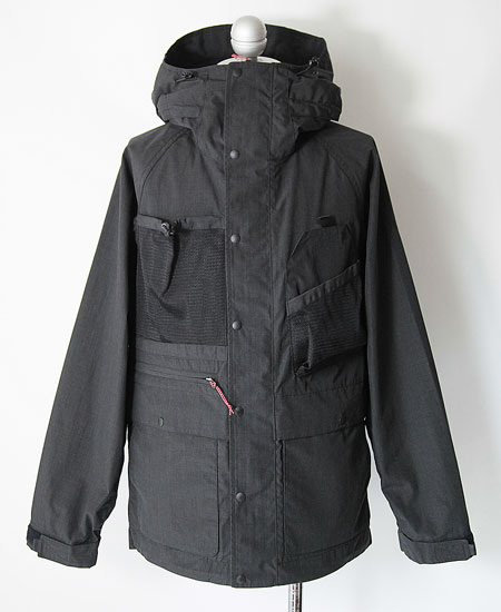 NANGA ナンガ TAKIBI MOUNTAIN PARKA (CHACOAL)