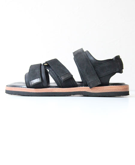 WHEELROBE ������������� WANDERING SANDALS (BLACK)