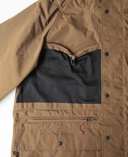 NANGA ナンガ TAKIBI MOUNTAIN PARKA (COYOTE)