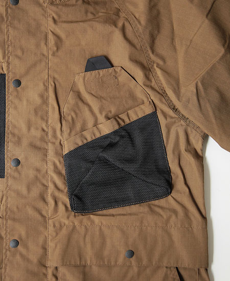 NANGA ナンガ TAKIBI MOUNTAIN PARKA (COYOTE) NANGA ナンガ TAKIBI MOUNTAIN PARKA (COYOTE)