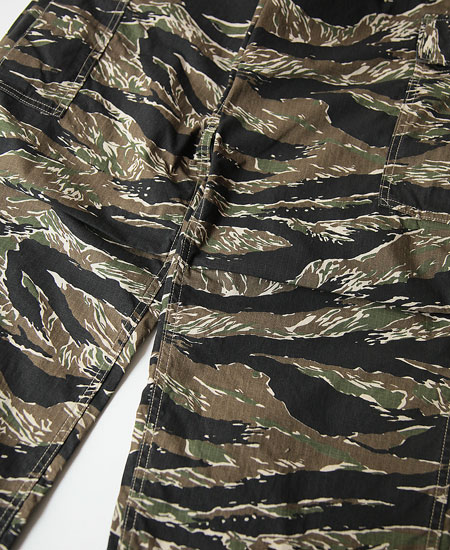 COLIMBO ������ SOUTHERNMOST BUSH TROUSERS (TIGER STRIPE)