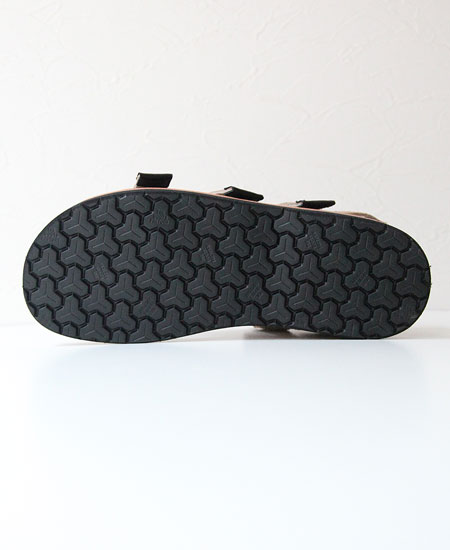 WHEELROBE ������������� WANDERING SANDALS (BEIGE)