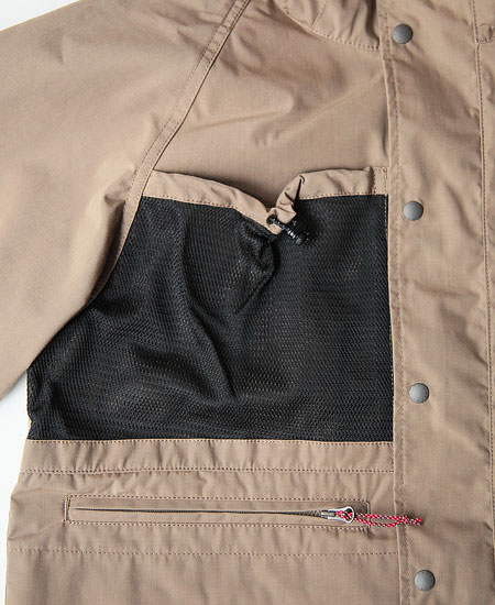 NANGA ナンガ TAKIBI MOUNTAIN PARKA (BEIGE)