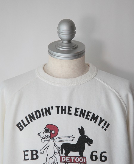 COLIMBO   LAGERGELD RAGLAN SWEAT " BLINDIN' THE ENEMY " (MILKY WHITE)