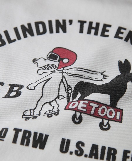 COLIMBO   LAGERGELD RAGLAN SWEAT " BLINDIN' THE ENEMY " (MILKY WHITE)