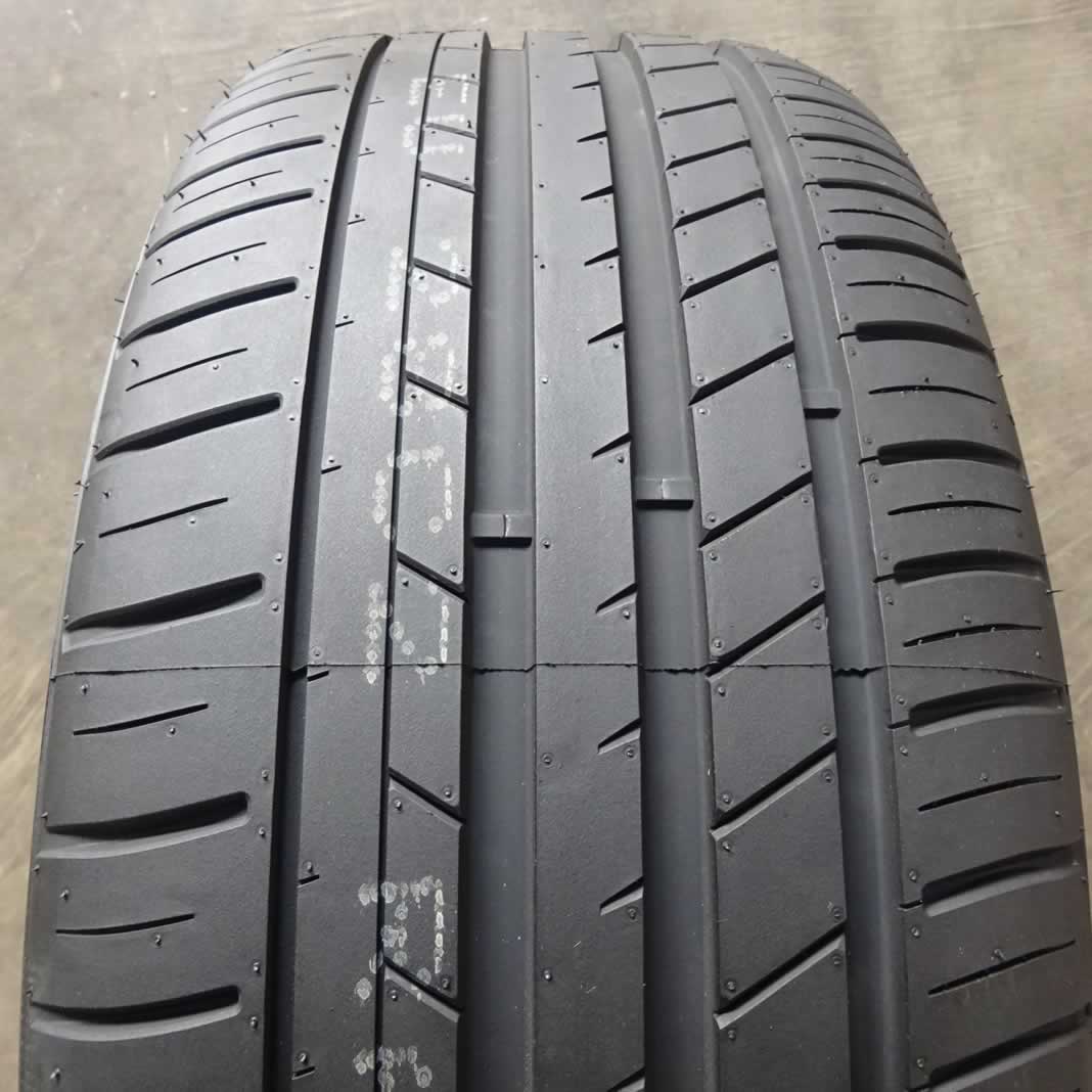 個人宛でも全部ok!新品Kapsenタイヤ 225&frasl;40ZR18 XL 92W ４本セット激安