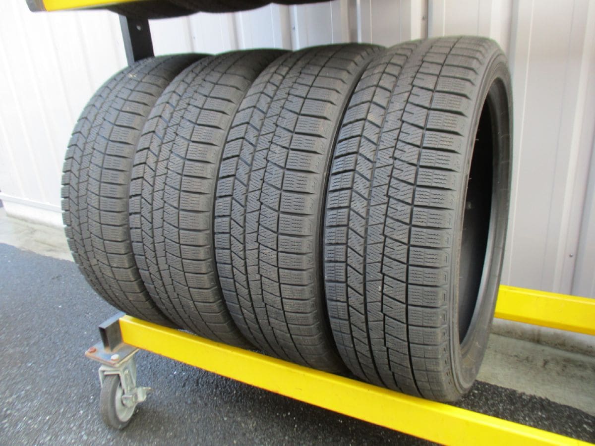★☆195/50R19 88Q ダンロップ WINTER MAXX WM03 スタッドレス 2023年製 4本 送料込 T49910110☆★インボイス領収書発行可能