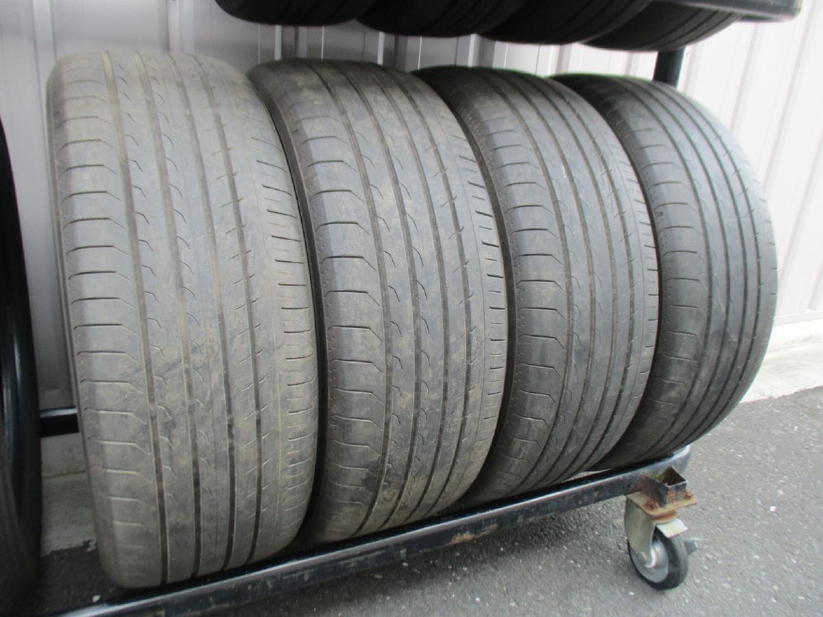 ★☆225/55R18 98V ヨコハマ BluEarth-RV RV03 2021年製 4本 送料込 T56220517☆★インボイス領収書発行可能