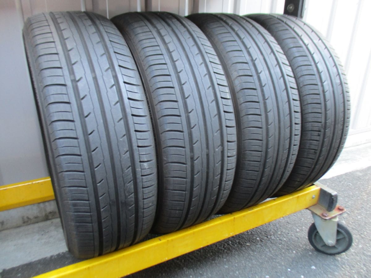 ★☆205/60R16 92H ヨコハマ BluEarth-Es ES32 2022年製 4本 送料込 T59680808☆★インボイス領収書発行可能