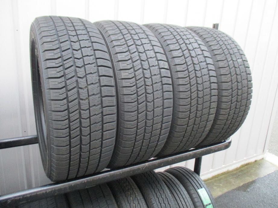 ★☆225/50R18 95Q グッドイヤー ICENAVI8 2021年製 スタッドレス 4本 送料込 T62290917☆★インボイス領収書発行可能