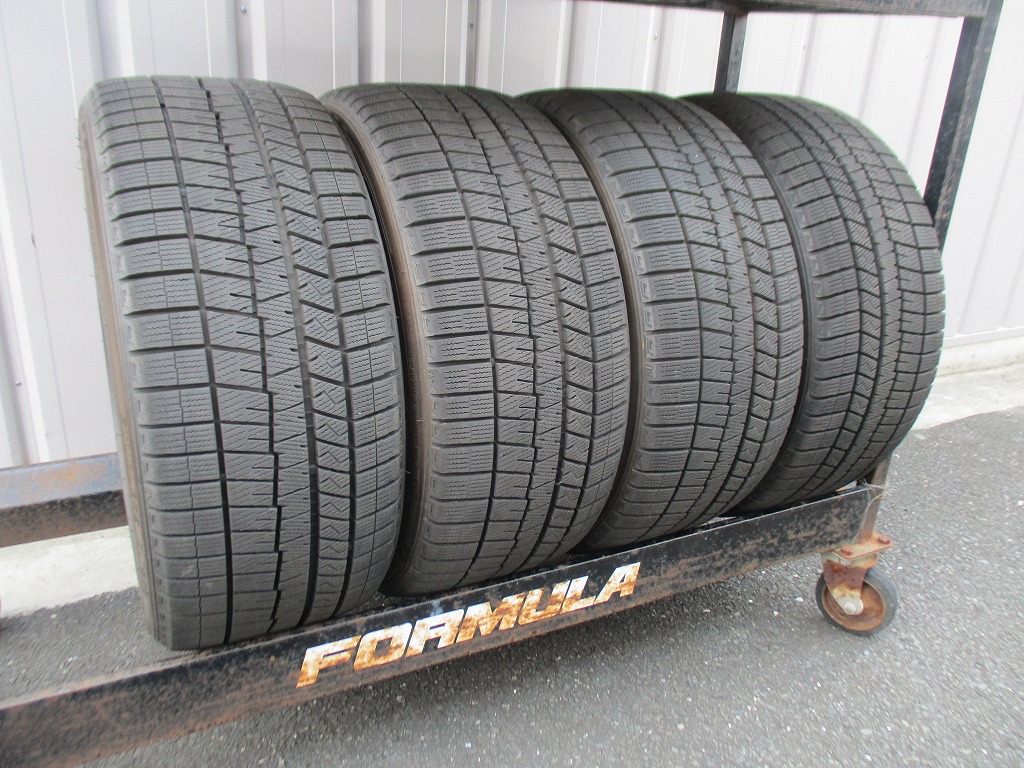 ★☆245/40R18 93Q ダンロップ WINTER MAXX WM03 スタッドレス 2020年製 4本 送料込 T62990925☆★インボイス領収書発行可能