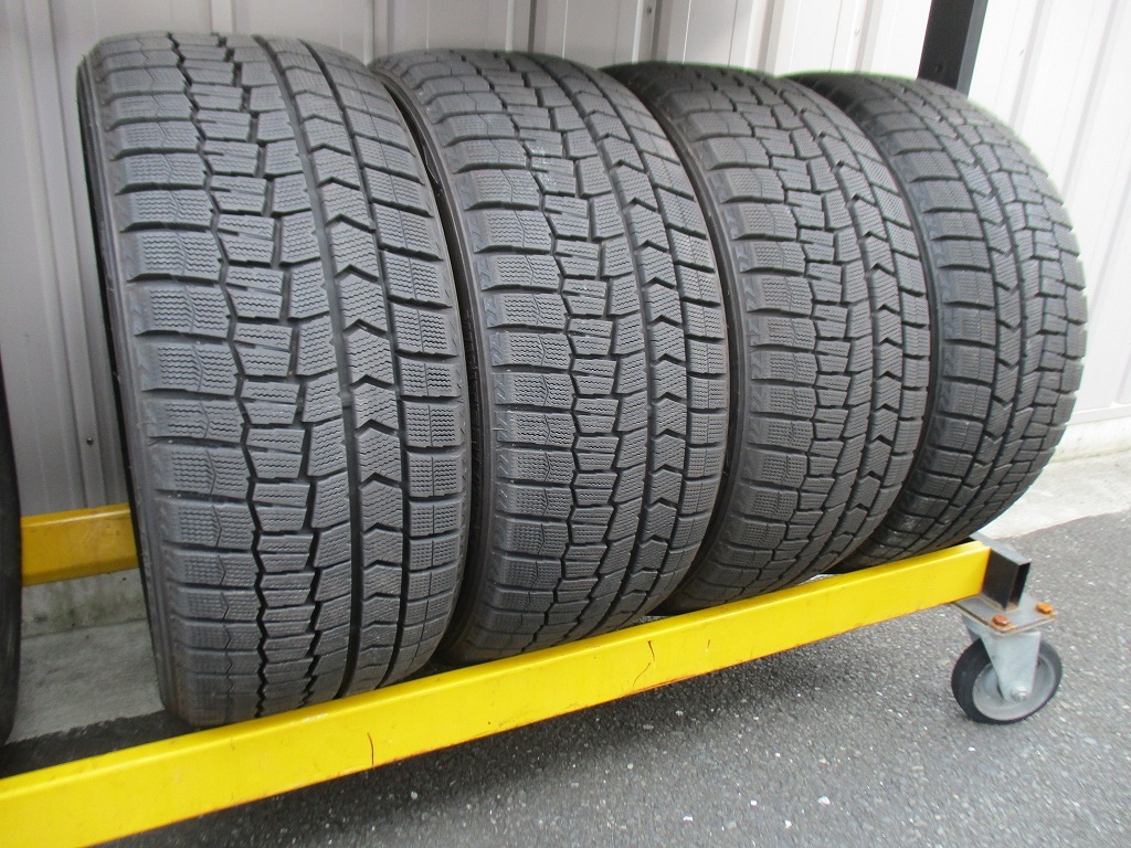 ★☆245/40R18 97T ダンロップ WINTER MAXX WM02 スタッドレス 2021年製 4本 送料込 T62580919☆★インボイス領収書発行可能