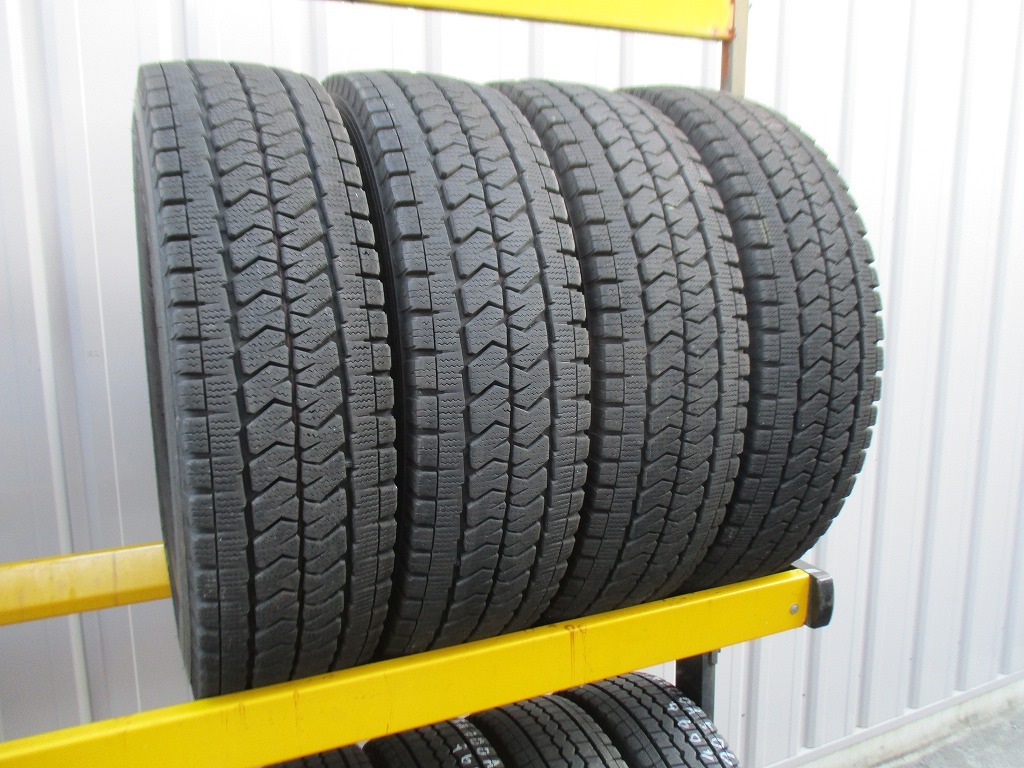 ★☆195/80R15 107/105N LT ブリヂストン BLIZZAK VL10 スタッドレス 2023年製 4本 送料込 T65921031☆★インボイス領収書発行可能
