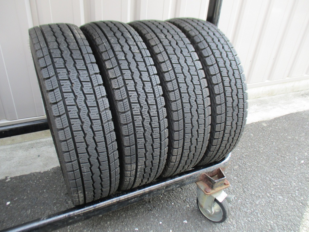 ★☆145R12 6P.R.LT ダンロップ WINTER MAXX SV01 スタッドレス 2021年製 4本 送料込 T70550109☆★インボイス領収書発行可能