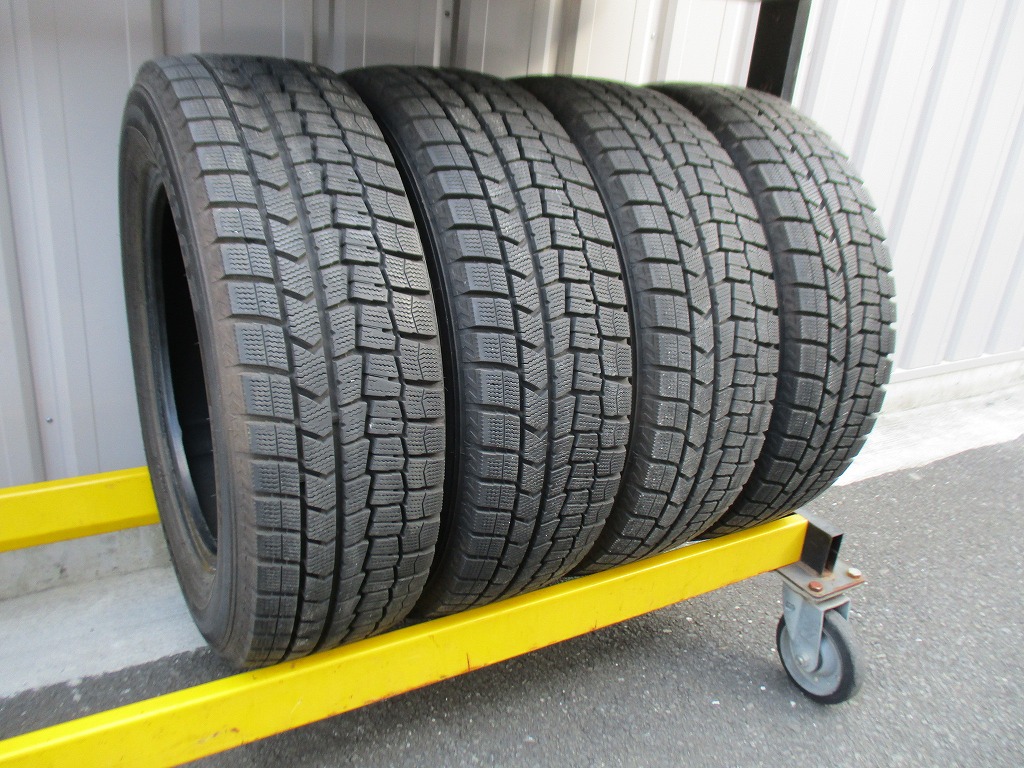 ★☆195/65R16 92Q ダンロップ WINTER MAXX WM02 スタッドレス 2020年製 4本 送料込 20690☆★インボイス領収書発行可能