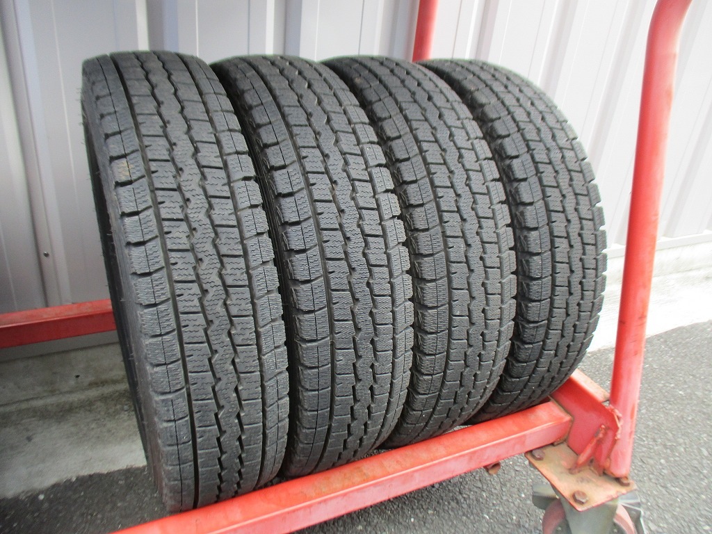 ★☆145/80R12 80/78N LT ダンロップ WINTER MAXX SV01 スタッドレス 2022年製 4本 送料込 T71670122☆★インボイス領収書発行可能