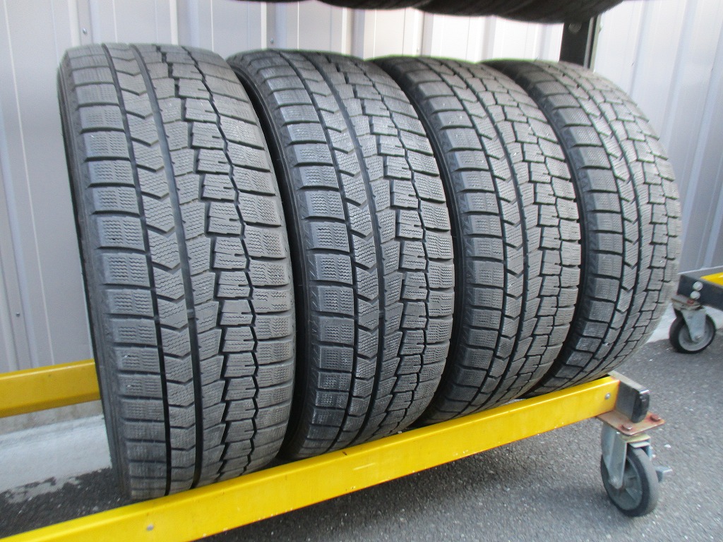 ★☆225/50R18 95Q ダンロップ WINTER MAXX WM02 スタッドレス 2022年製 4本 送料込 20710☆★インボイス領収書発行可能