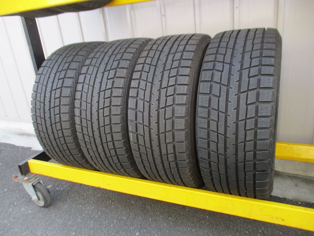 ★☆235/45R17 94T ヨコハマ ICEGUARD iG52 スタッドレス 2022年製 4本 送料込 T72210128☆★インボイス領収書発行可能