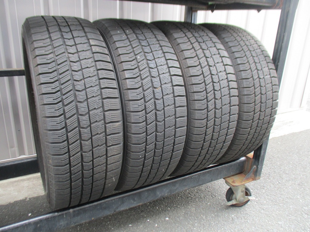 ★☆215/55R17 94Q グッドイヤー ICENAVI8 スタッドレス 2021年製 4本 送料込 20768☆★インボイス領収書発行可能