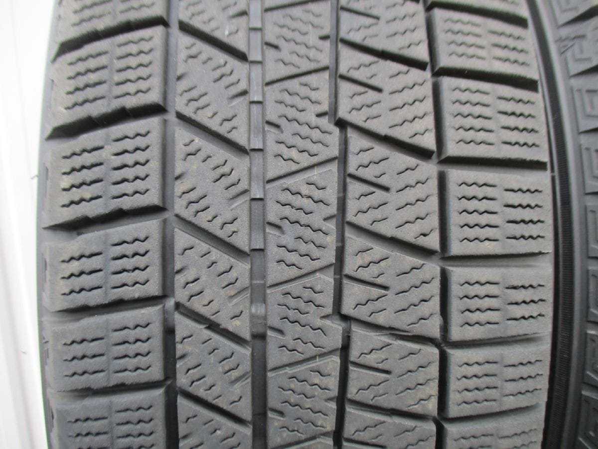 ★☆195/50R19 88Q ダンロップ WINTER MAXX WM03 スタッドレス 2023年製 4本 送料込 T50560121☆★インボイス領収書発行可能