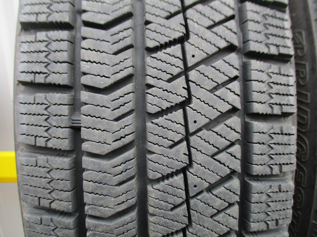 ★☆175/65R15 84Q ブリヂスン BLIZZAK VRX2 スタッドレス 2021年製 4本 送料込 T73660214☆★インボイス領収書発行可能