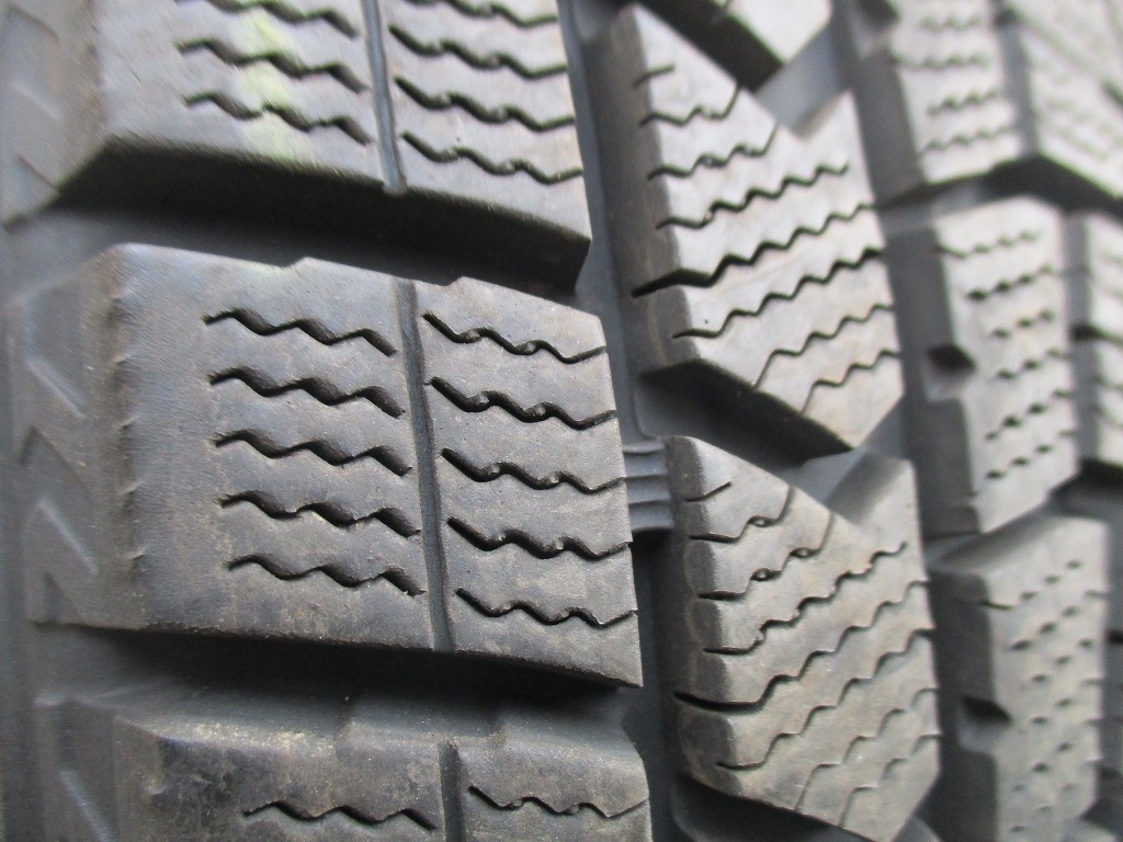 ★☆175/65R15 84Q ダンロップ WINTER MAXX WM02 スタッドレス 4本 送料込 T73670214☆★インボイス領収書発行可能