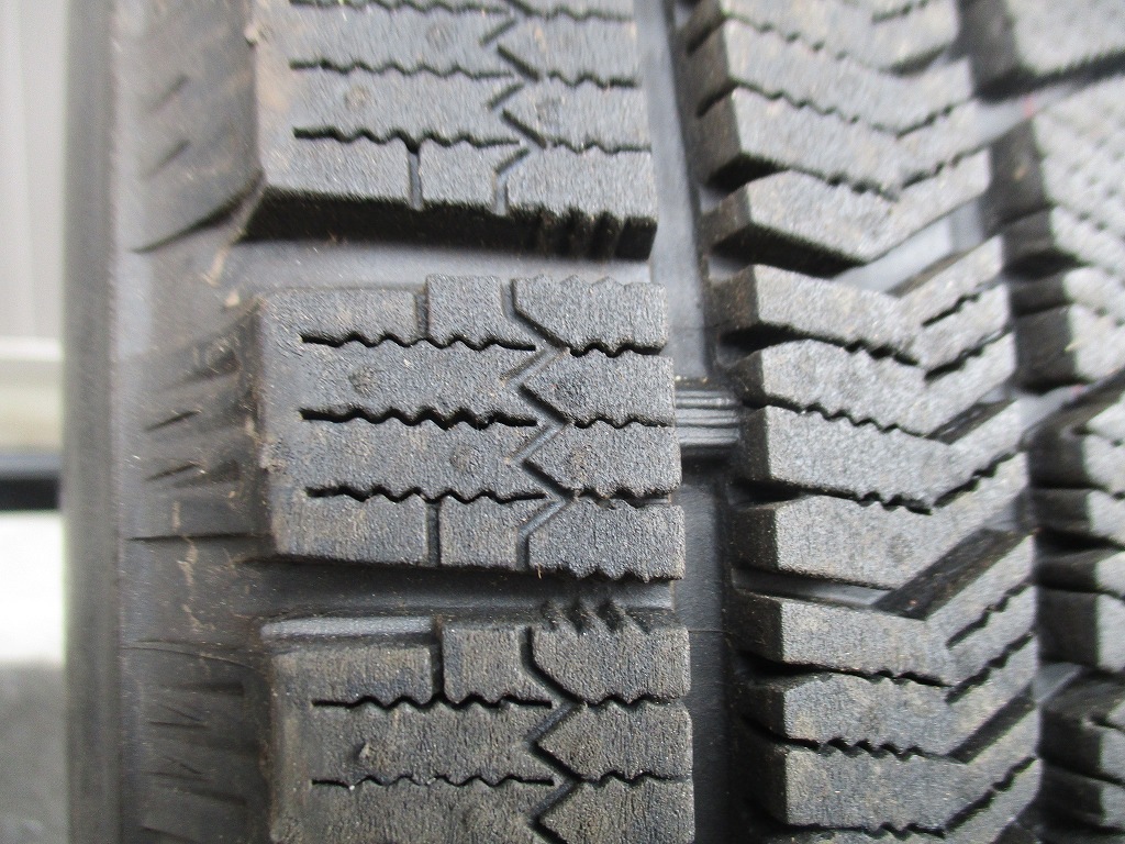 ★☆175/65R14 82Q ブリヂストン BLIZZAK VRX2 スタッドレス 4本 送料込 T73800214☆★インボイス領収書発行可能