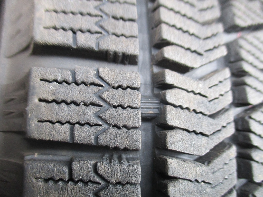 ★☆175/65R14 82Q ブリヂストン BLIZZAK VRX2 スタッドレス 4本 送料込 T73800214☆★インボイス領収書発行可能