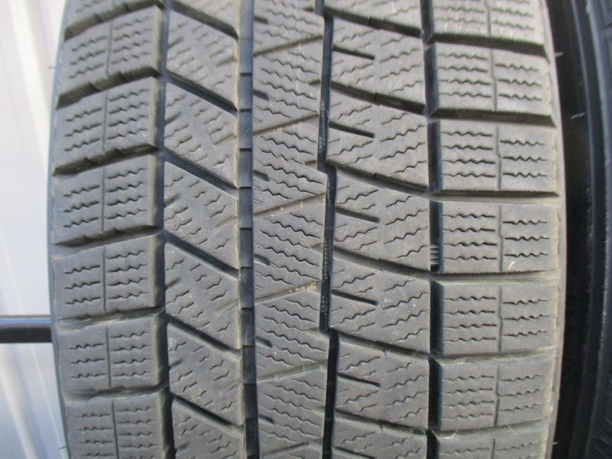 ★☆195/50R19 88Q ダンロップ WINTER MAXX WM03 スタッドレス 2023年製 2本 送料込 T49640109☆★インボイス領収書発行可能