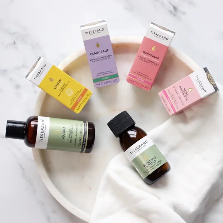 限定 TISSERAND ティスランド Women’s Wellbeing Essential Oil Toolkit ウーマンズ ウェル