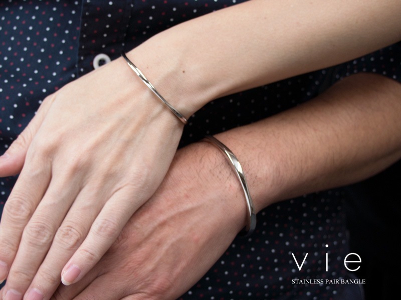 �ڥ��Х󥰥� ���������륹�ƥ�쥹(316L)  �����ǽ  �˽��ڥ����å� vie�ʥ������� (B1244M/B1243S)