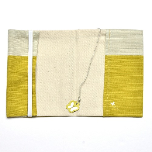 布のブックカバー 菜の花畑