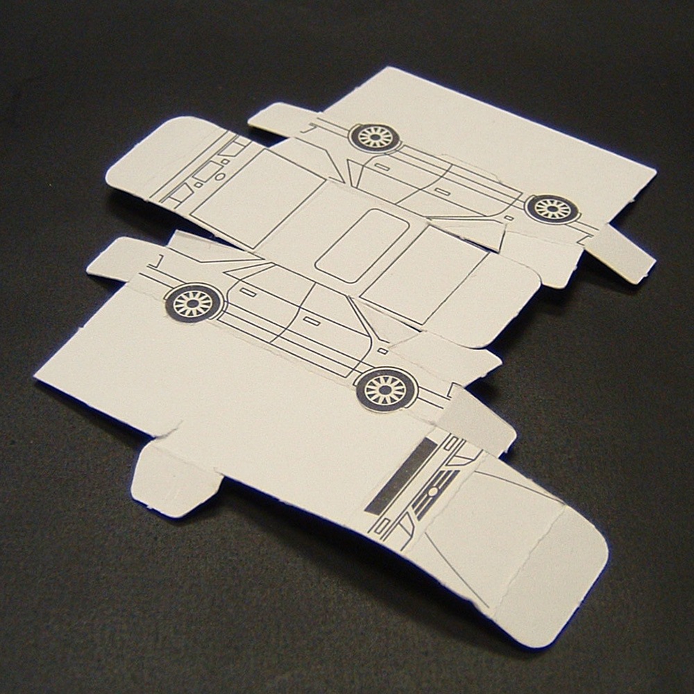 紙製車(セダン・ワゴン・トラック)1/100【40-0419】