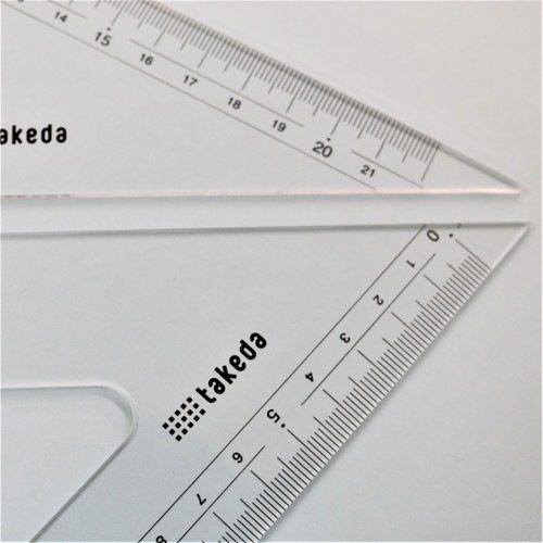 三角定規 18cmX3mm 目盛付 【22-0330】 | 製図用品・収納 | takeda