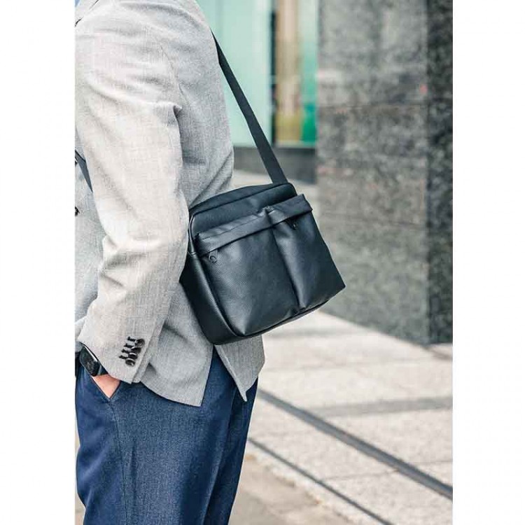 fujimoto バッグ SENSE OF PLACE by URBAN RESEARCH 2Way Backpack Book | 商品カテゴリ