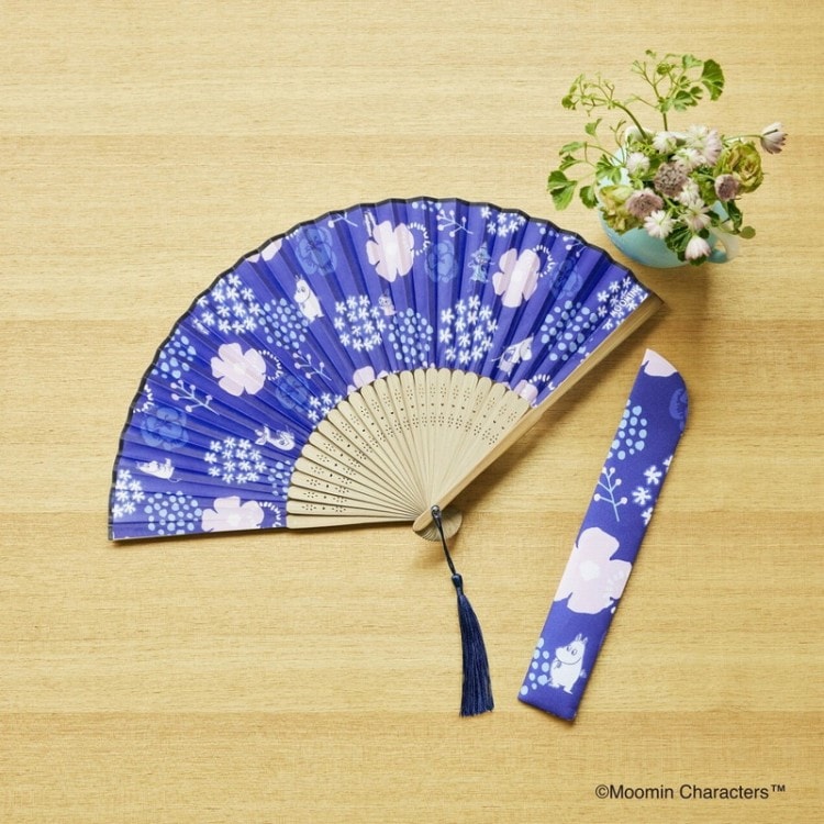 MOOMIN 毎日使える！ 北欧風デザインが大人かわいい扇子＆収納