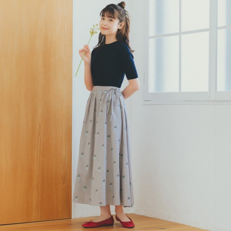 kippis×ゆべし ときめく花刺繍ロングスカート RED | 商品