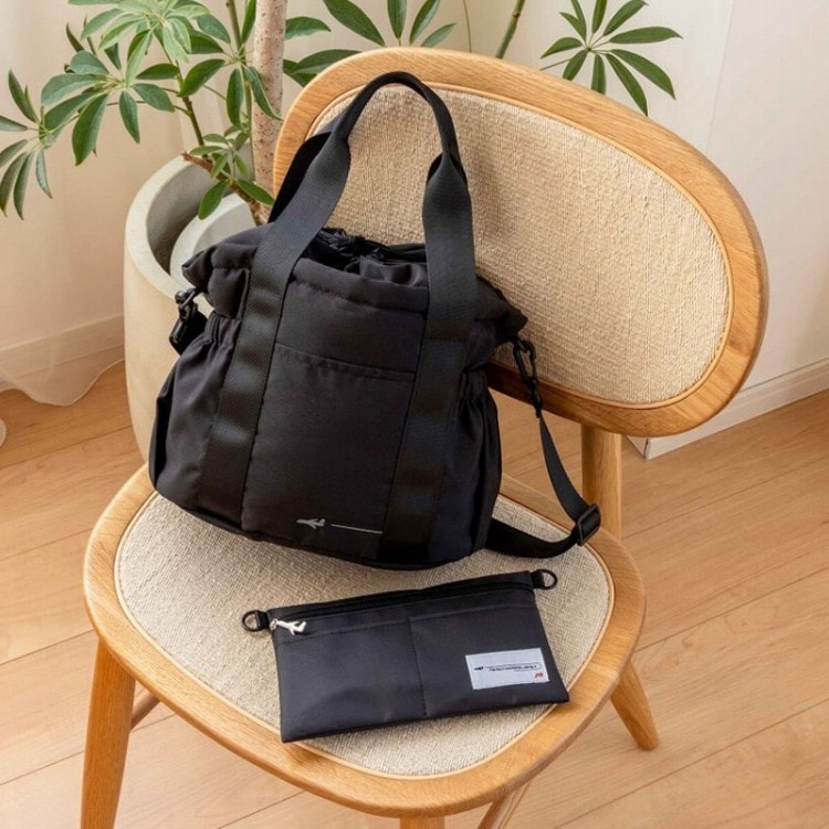 JTB完全監修 ころんとかわいい7ポケット超軽量巾着バッグBOOK