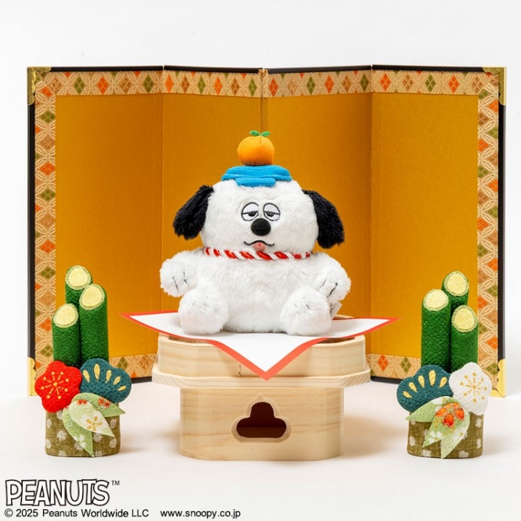 SNOOPY'S BROTHER OLAF 鏡餅オラフのぬいぐるみチャーム BOOK | 商品