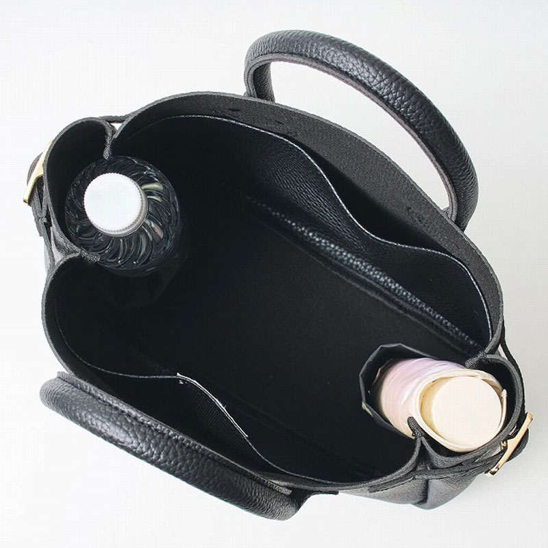 YOUNG & OLSEN The DRYGOODS STORE BELTED TOTE BAG BOOK