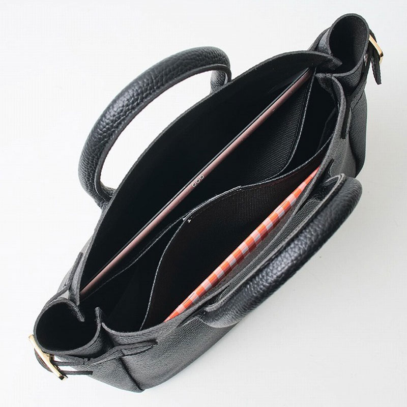 YOUNG & OLSEN The DRYGOODS STORE BELTED TOTE BAG BOOK
