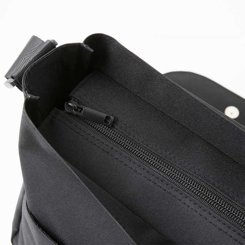 【Haglofs(ホグロフス) ムック本付録】ビッグショルダーバッグ