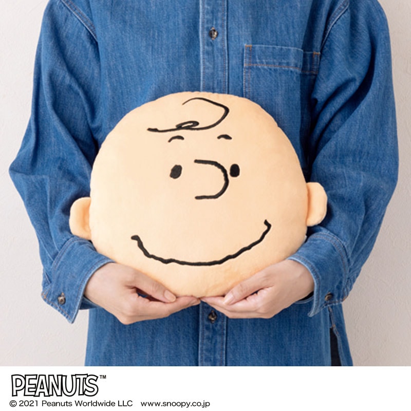 【InRed(インレッド)2021年11月号宝島チャンネル限定号 付録】チャーリーブラウン ふわふわクッション 2021年10月7日発売