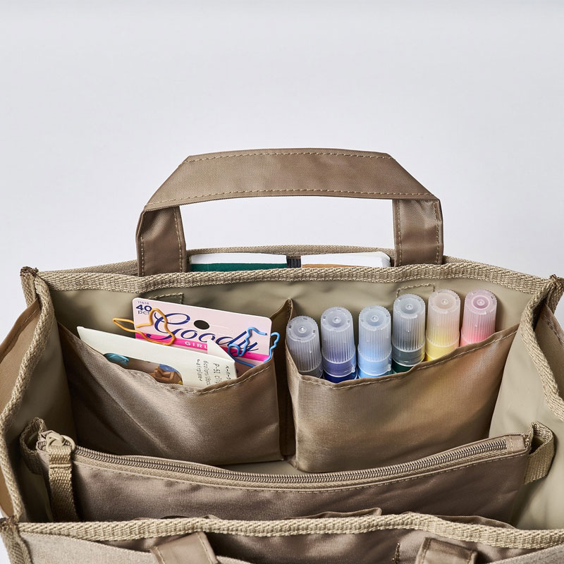 【ムック本 付録】DANBOARD(ダンボー)ポーチつき9ポケットバッグ