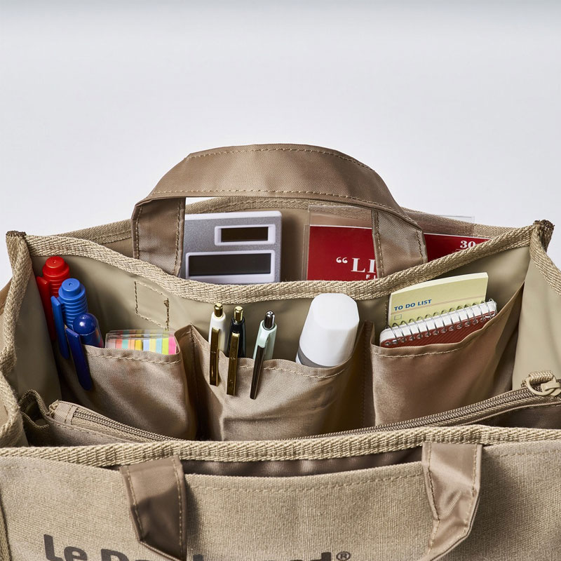 【ムック本 付録】DANBOARD(ダンボー)ポーチつき9ポケットバッグ