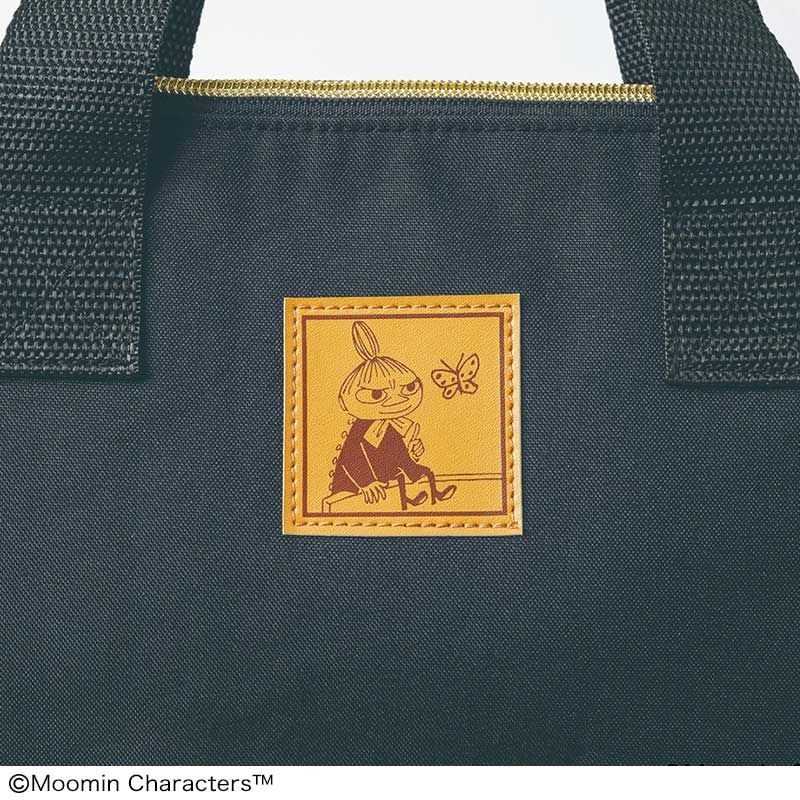 雑誌付録【ムーミン 大きく開く多機能ポケット付き2WAYトートリュック】2021年9月1日発売