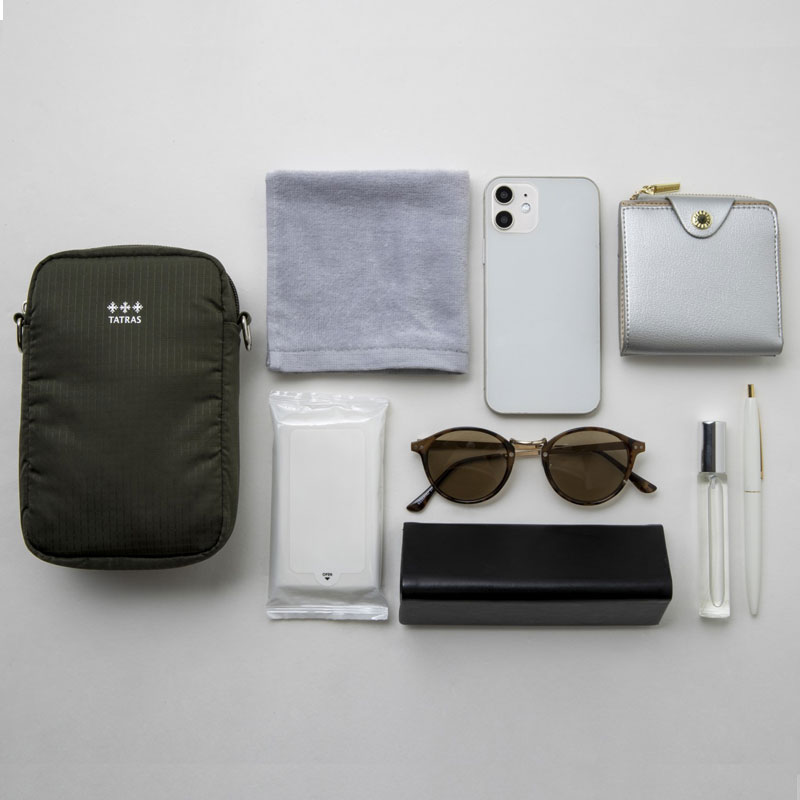 【TATRAS ムック本 付録】タトラス ショルダーバッグ カーキ