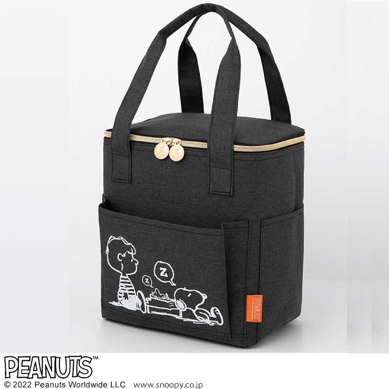 【ローソン、HMV、HMV&BOOKS online限定付録 ムック本】SNOOPYスヌーピー保冷ができるピクニックBAG ブラック